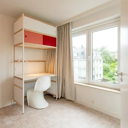 -stay- At Daire