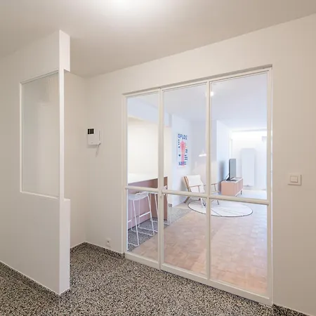 아파트 -stay- At *